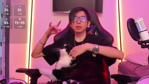 Han   online show from January 12, 8:36 pm