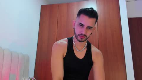 YOURBOYNEXTDOOR online show from December 27, 11:31 pm