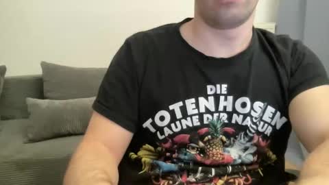 Yourdirtysecret98 online show from October 9, 9:31 pm