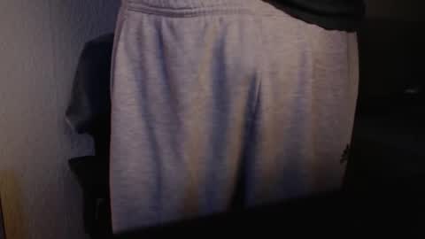 hornyedging online show from March 22, 10:59 pm