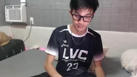 Josh online show from April 20, 3:31 am