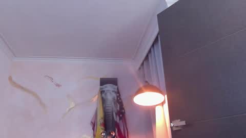 yulian 2811 online show from February 6, 3:25 am