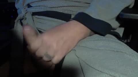 Snapshot of yumguy69 chatting on September 24, 9:41 am YumGuy69 online show from September 24, 9:41 am