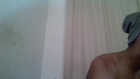 Snapshot of yungma chatting on December 8, 3:21 am yungswade online show from December 8, 3:21 am