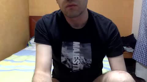 Snapshot of yuquiao chatting on December 24, 3:27 am yuquiao online show from December 24, 3:27 am