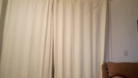 Yuumi online show from February 7, 8:33 am