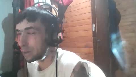 Yuumi online show from November 15, 6:48 am