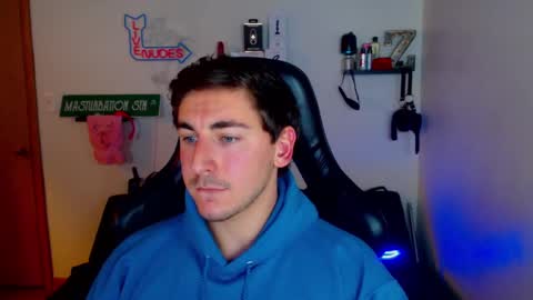 Zach Rhyder online show from February 18, 2:59 am