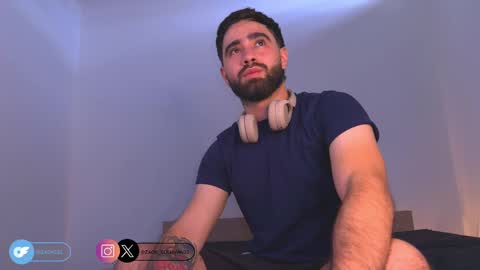 Snapshot of zack_sullivan22 chatting on October 3, 7:41 pm zack_sullivan22 online show from October 3, 7:41 pm