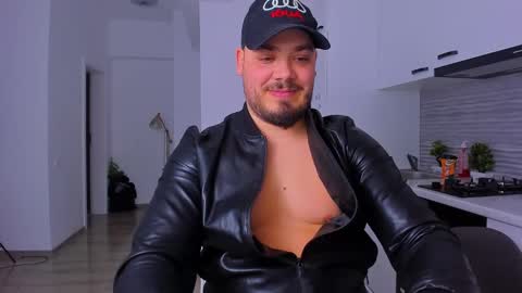 Zack online show from February 6, 10:21 pm