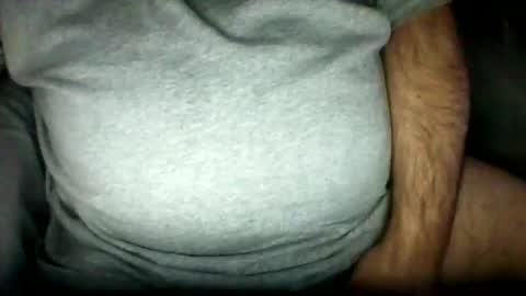 Snapshot of zeddie71 chatting on February 1, 3:52 am zeddie71 online show from February 1, 3:52 am