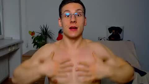 zeinmiracles online show from December 21, 1:02 am