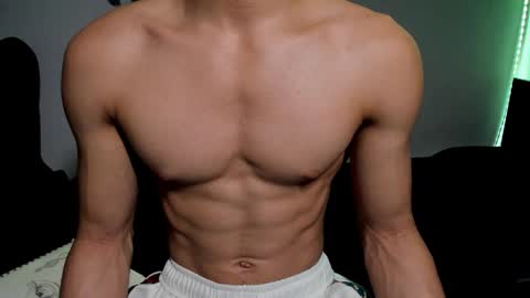 zenzhu online show from February 5, 3:52 pm