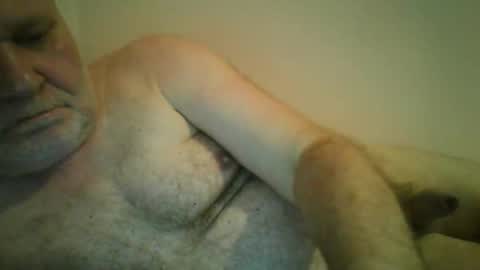 Snapshot of zentaurus59 chatting on October 20, 5:22 am zentaurus59 online show from October 20, 5:22 am