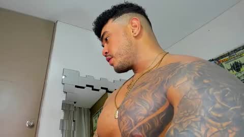 zeus strong online show from January 16, 10:23 pm