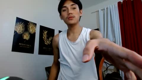 zavier skinny asian online show from November 27, 9:18 pm