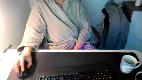 ziemlichflutschig online show from February 1, 5:28 am