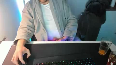 ziemlichflutschig online show from January 22, 2:48 am