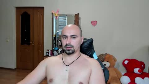 Ziesh online show from October 9, 11:59 am