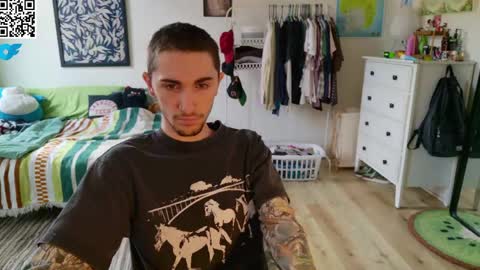 zipdown online show from April 19, 6:10 pm