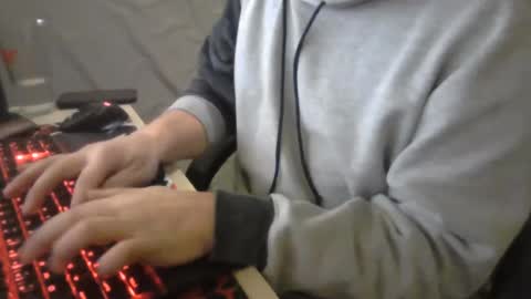 zkraston11 online show from December 12, 5:42 am