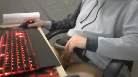 zkraston11 online show from December 16, 3:22 pm