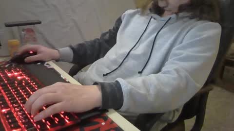 zkraston11 online show from March 3, 2:55 am