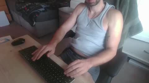 zoomingin11 online show from October 21, 9:56 am