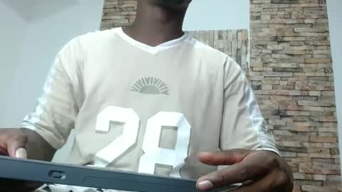 zousxxx online show from February 11, 7:59 pm
