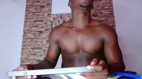 zousxxx online show from January 7, 6:56 pm
