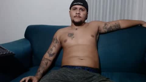 zues_gle25 online show from February 4, 8:53 am