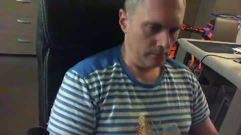 zultem online show from February 16, 6:39 pm