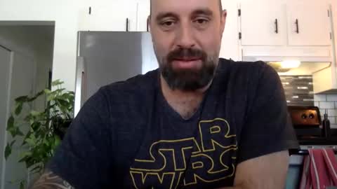 Snapshot of zzman9 chatting on February 14, 1:51 pm ZZMan online show from February 14, 1:51 pm