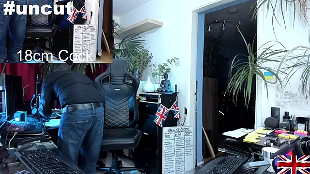 OnlineBossUK online show from December 24, 7:11 pm