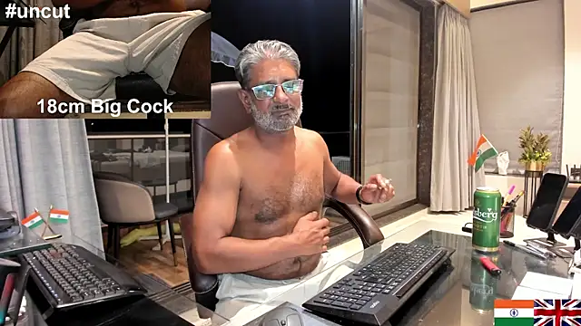 OnlineBossUK online show from March 10, 10:45 pm