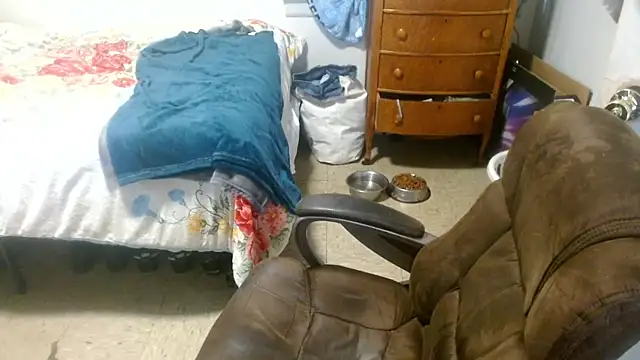 DADDY KANE8--- online show from April 6, 4:30 pm