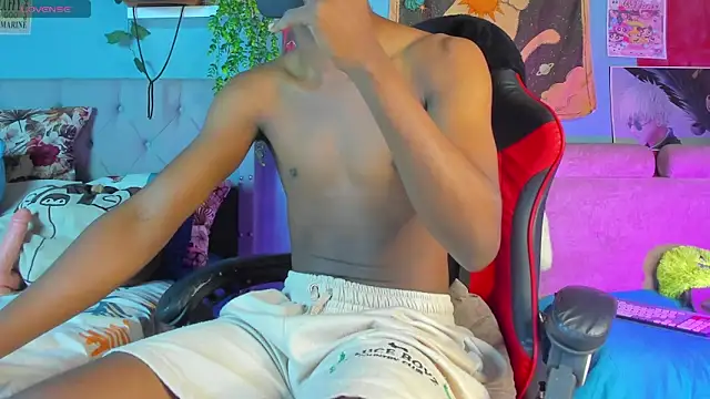 patrick  evans online show from December 2, 10:02 pm