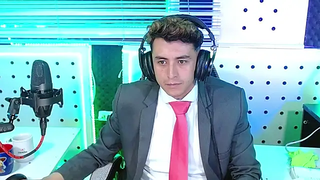 Darko0717 online show from November 22, 4:50 pm