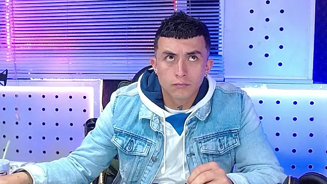 Darko0717 online show from March 14, 4:25 pm