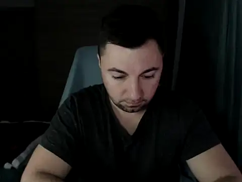 HankMalone online show from April 13, 3:18 am