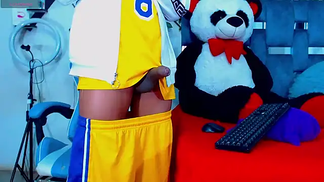 Hakim prettynigg online show from December 15, 3:31 pm