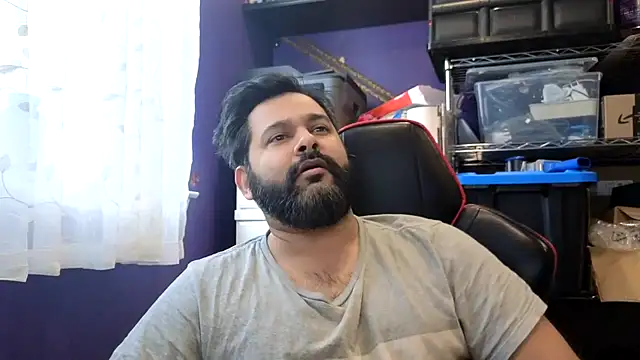 Sakhtlaundaz online show from December 2, 3:04 pm