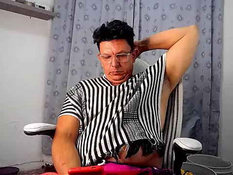 pedropicapi online show from December 5, 12:07 am