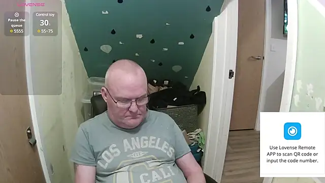 FriendlyDave online show from February 14, 7:23 pm