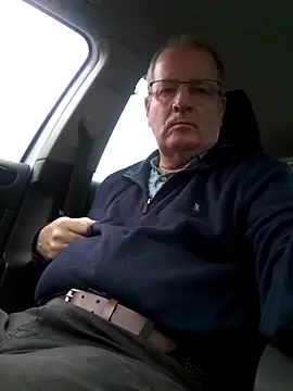 stiffandlubedxh online show from February 6, 8:56 pm