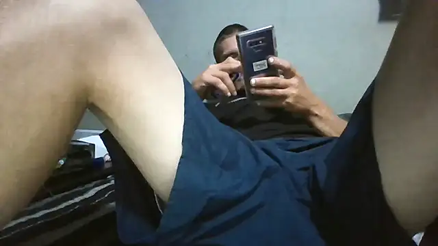 daddytim0 online show from April 7, 4:01 am