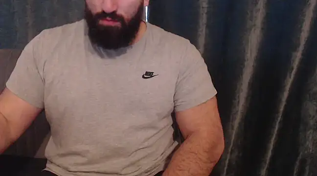 hugemachohandsome online show from January 29, 9:44 am