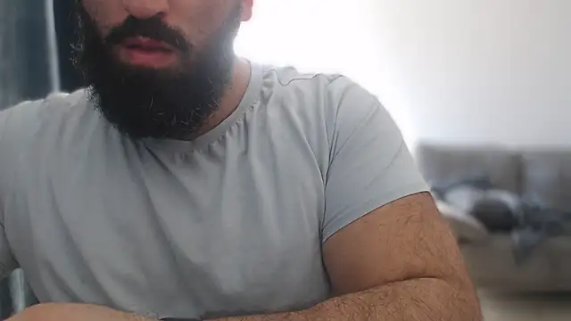 hugemachohandsome online show from October 13, 1:28 pm