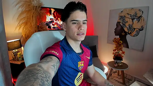 Matias Murrier online show from December 3, 11:27 am