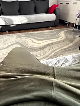 Serviced Jelly online show from January 19, 1:24 pm